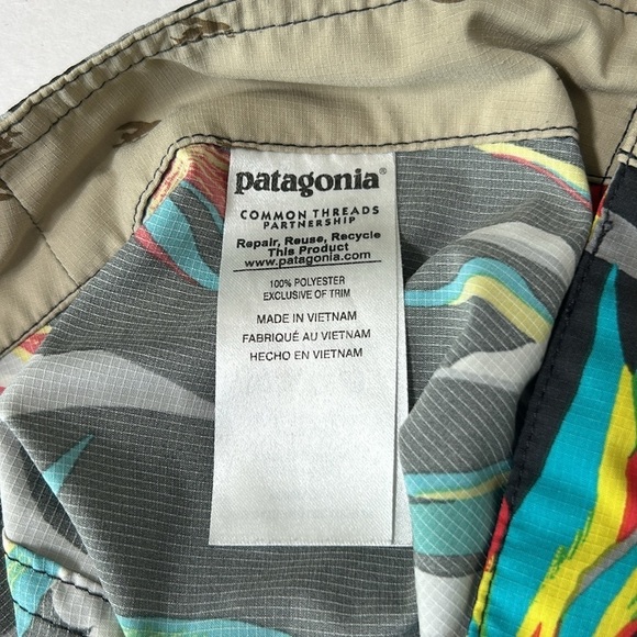 Men's Printed Stretch Planing Board Shorts 20", men’s size 29 waist, bird print - Picture 8 of 10